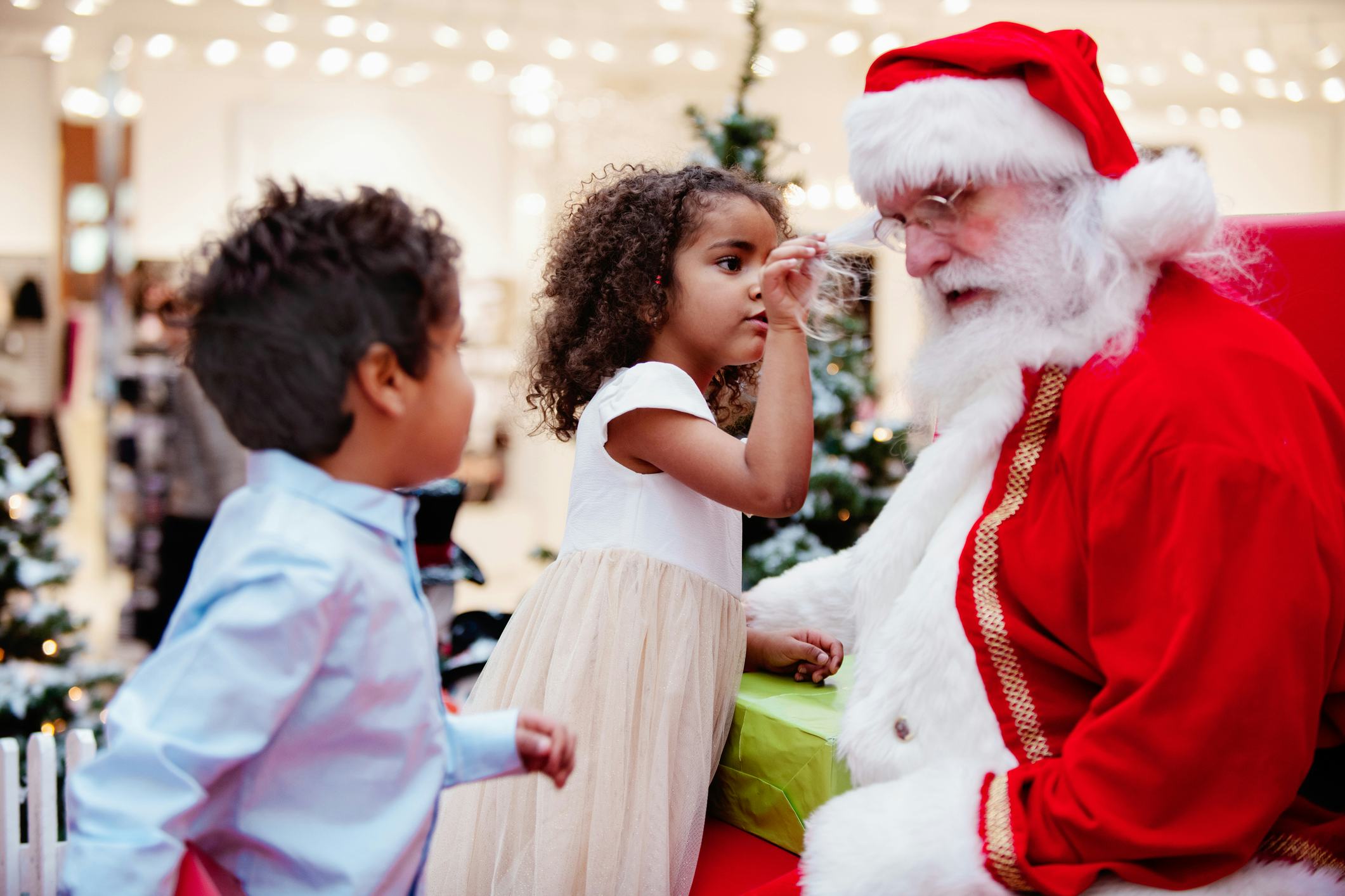 When Do Kids Stop Believing in Santa? Insights From Real Moms & Experts